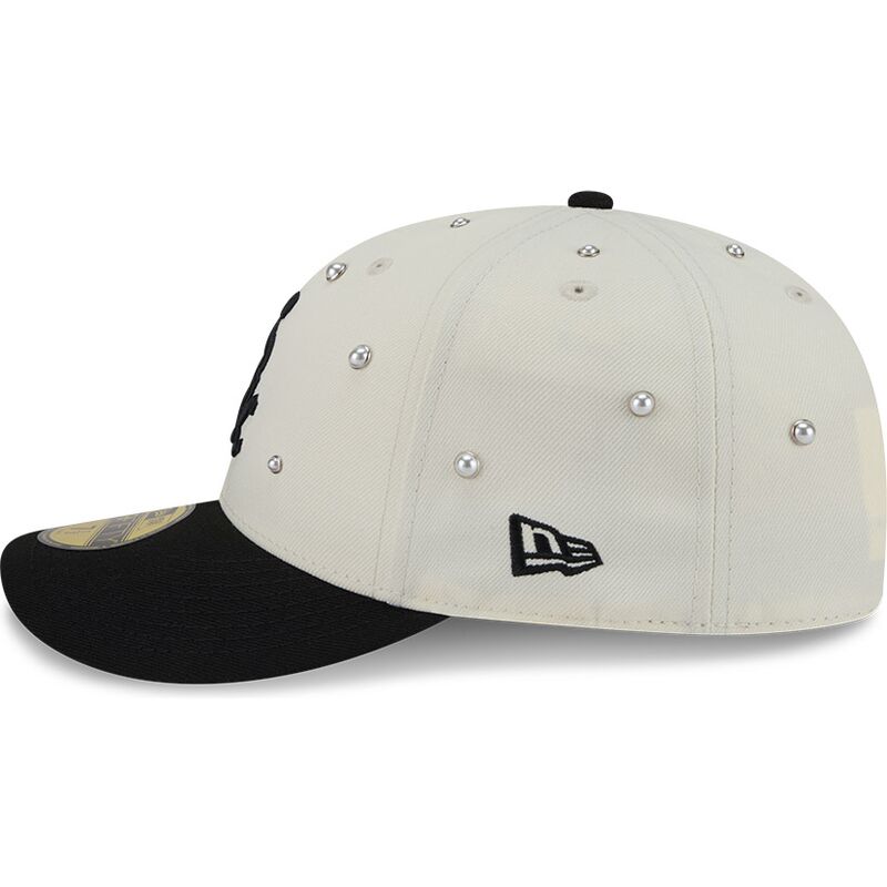 cepur-izliekta-bess-pieguloss-59fifty-beads-na-lifestyle-f1-no-chicago-white-sox-mlb-no-new-era