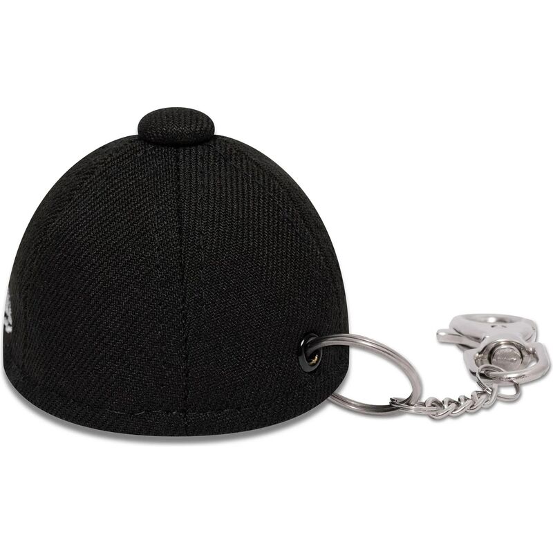piederumi-melns-llavero-mini-cap-keychain-no-new-era