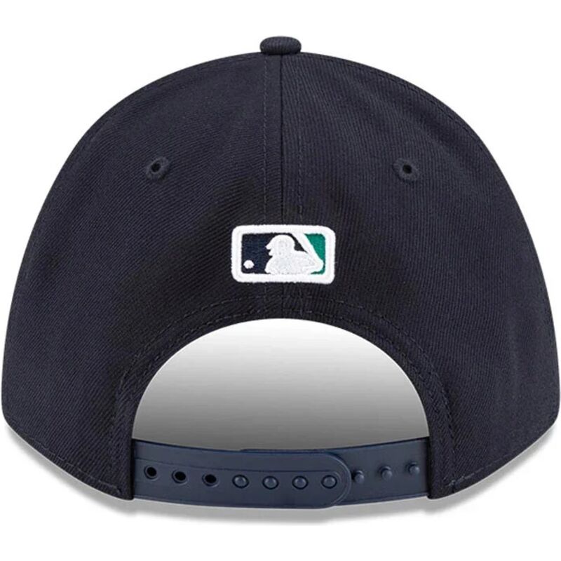cepur-izliekta-tumsi-zils-snapback-9forty-m-crown-player-replica-no-seattle-mariners-mlb-no-new-era