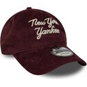 cepur-izliekta-sarkans-regulejams-9twenty-a-frame-cord-script-no-new-york-yankees-mlb-no-new-era