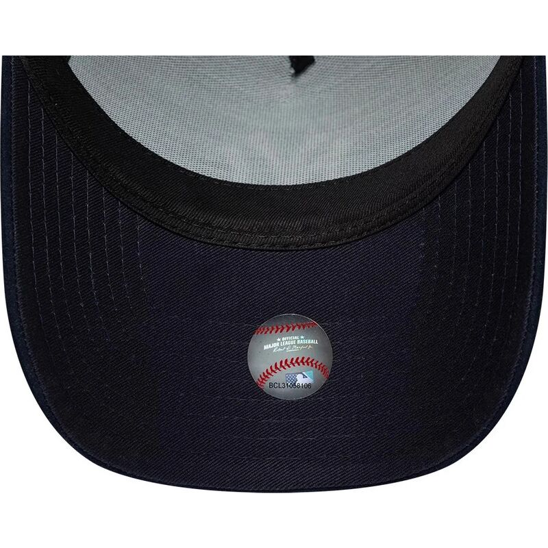 cepur-izliekta-zals-snapback-9forty-e-frame-suede-visor-no-new-york-yankees-mlb-no-new-era