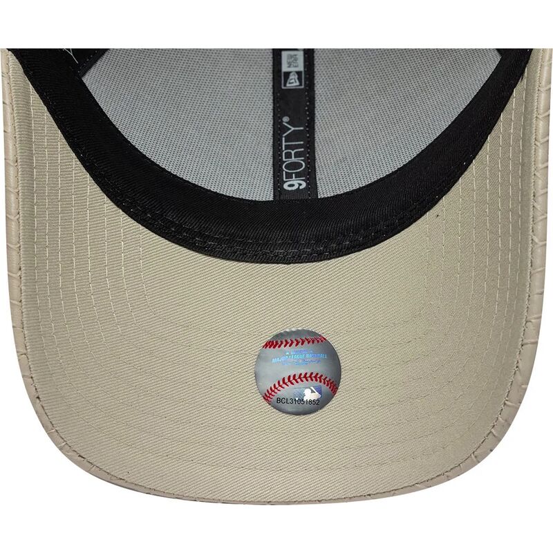 cepur-izliekta-bess-regulejams-9forty-pu-weave-no-new-york-yankees-mlb-no-new-era