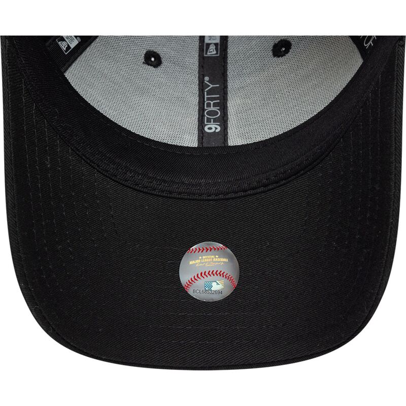 cepur-izliekta-melns-regulejams-9forty-fruit-icon-cherry-no-los-angeles-dodgers-mlb-no-new-era