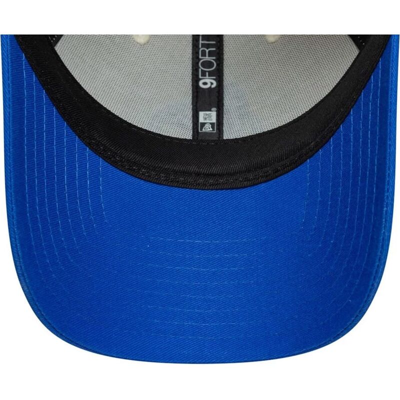 cepur-izliekta-bess-regulejams-9forty-contrast-visor-vespa-piaggio-no-new-era cepur-izliekta-bess-regulejams-9forty-contrast-visor-vespa-piaggio-no-new-era