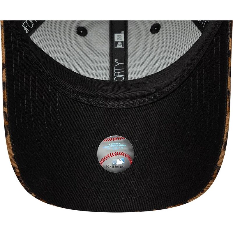 cepur-izliekta-leopards-regulejams-9forty-leopard-cord-no-new-york-yankees-mlb-no-new-era