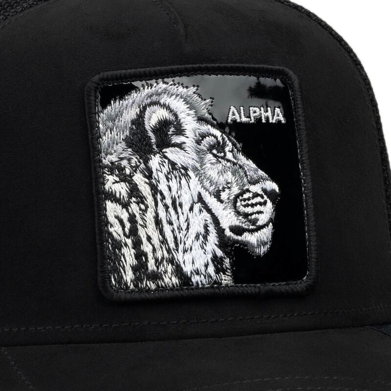 cepur-izliekta-truckeris-melns-snapback-black-out-lion-blackened-metallic-alpha-the-farm-goorin-bros