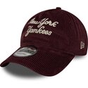 cepur-izliekta-sarkans-regulejams-9twenty-a-frame-cord-script-no-new-york-yankees-mlb-no-new-era