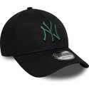 cepur-izliekta-melns-regulejams-9forty-league-essential-no-new-york-yankees-mlb-no-new-era