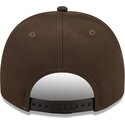 cepur-izliekta-bruns-snapback-9fifty-a-frame-precurved-visor-pin-no-atlanta-braves-mlb-no-new-era