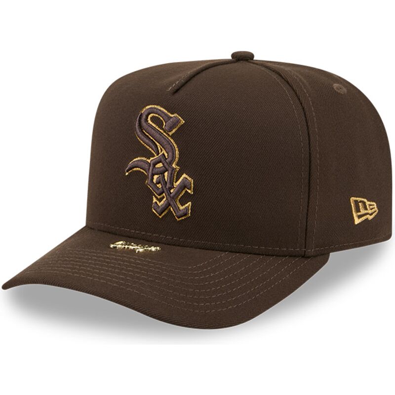 cepur-izliekta-bruns-snapback-9fifty-a-frame-precurved-visor-pin-no-chicago-white-sox-mlb-no-new-era