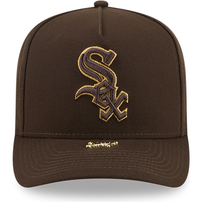 cepur-izliekta-bruns-snapback-9fifty-a-frame-precurved-visor-pin-no-chicago-white-sox-mlb-no-new-era