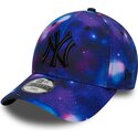 cepur-izliekta-daudzkrasains-snapback-berniem-9forty-all-over-print-space-no-new-york-yankees-mlb-no-new-era