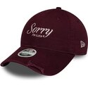 cepur-izliekta-sarkans-regulejams-9twenty-slogan-sorry-i-m-late-no-new-era