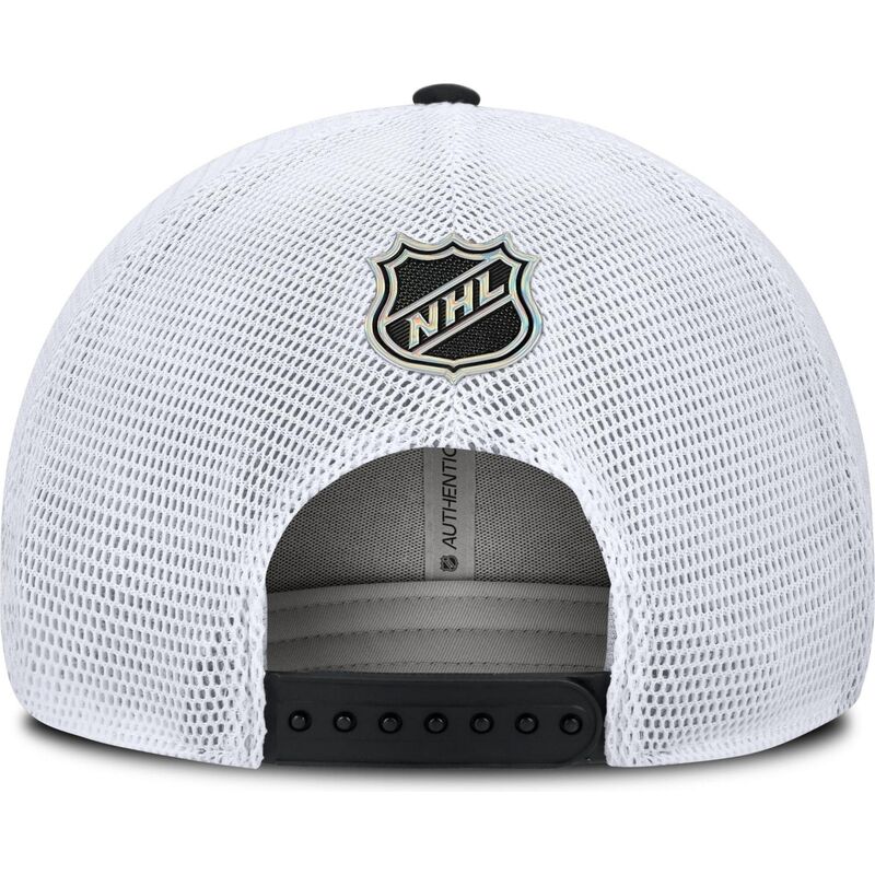 cepur-izliekta-truckeris-melns-snapback-structured-meshback-no-chicago-blackhawks-nhl-no-fanatics