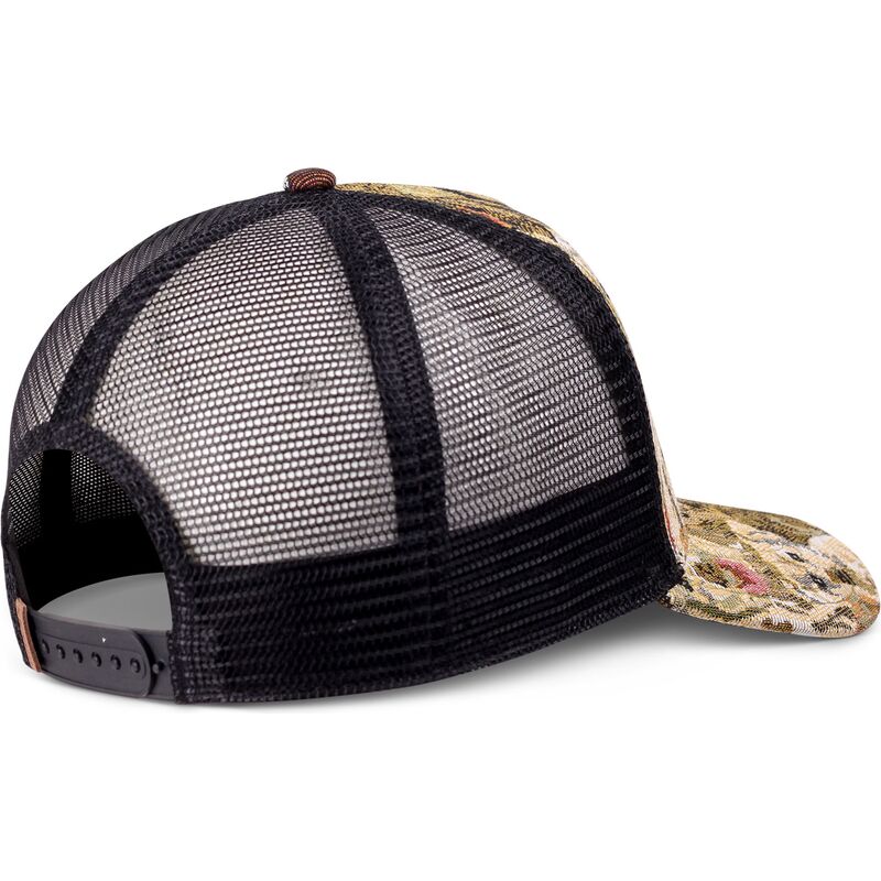 cepur-izliekta-truckeris-daudzkrasains-snapback-hft-crasy-sofa-dogs-no-djinns