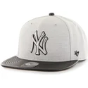 cepur-plakana-peleks-snapback-lisa-lateral-no-new-york-yankees-mlb-no-47-brand