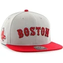 graue-snapback-kappe-mit-flachem-schirm-und-seitlichem-logo-der-mlb-boston-red-sox-von-47-brand