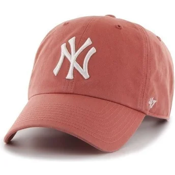 47 Brand Curved Brim Großes Vorderes Logo MLB New York Yankees Cap rot